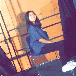 Meet your Posher, Esmeralda